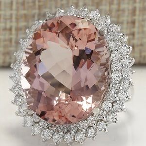Spectacular 11+ carat Morganite cz ring BRAND NEW. Sizes 6 & 7